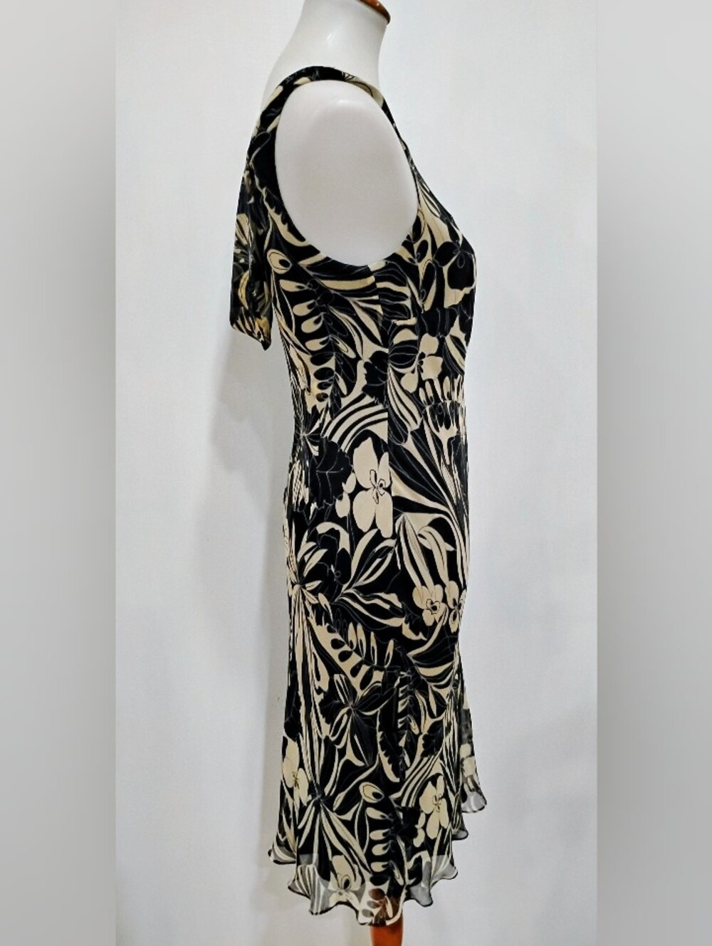 SILK CHIFFON ROBBIE BEE DRESS - Picture 7 of 8